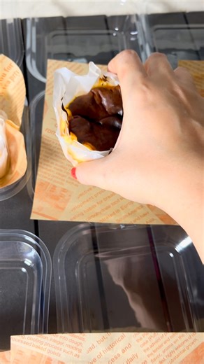 I am Sandy A. on Instagram: "Kitchen mode on! 🍰 Prepping today’s pre-orders for our Keto Mini Burnt Basque Cheesecake — creamy, rich, at guilt-free pa. Diabetic-friendly & low carb ✨ ⚠️ Per pre-order lang ito kaya limited batches. PM na para sure ang slot!"