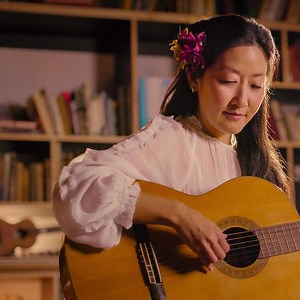 Cynthia Lin - Mele Kalikimaka lyrics