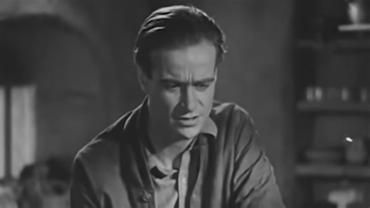 Last Polish defender at Wizna detonates grenade rather than surrender to Germans