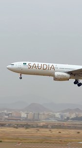 Jeddah International Airport Saudi Arabia 🇸🇦 | Saudia Airlines Airbus A330 Landing View 🤗✈️ | Mohammad Minnatullah