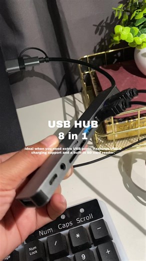 8-in-1 USB Hub with Charging and SD Card Reader
