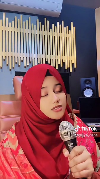 Woh Mera Nabi: Ek Ishq Bhara Gaana