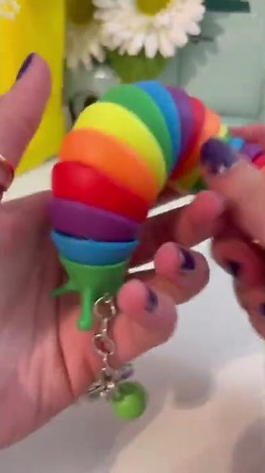 *SCAMMED??* TESTING FIRST EVER SLUG FIDGET! 🐌