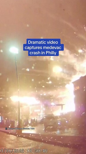 Terrifying footage shows the moment a medevac plane crashed into the ground in Philadelphia on January 31st. Read the full story on DailyMail.com. 🎥 Reuters / Michael Hitchner / TMX #news #philly #plane #crash