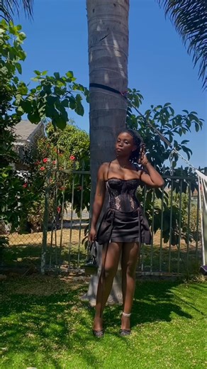 Chayn :) on Instagram: "Cute reminder #ootd #ootdinspo #outfitinspo #sunkissed #corset #blackheels #explorepage"