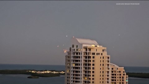 SpaceX starship explodes after launch