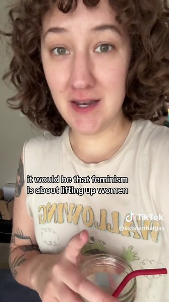 I recognize my positionality as a white woman saying this and that there is a lot of nuance. @liz is great at this discussion. #feminism #lesbian #theory #feministtheory #men #theick #pizzaguy #classism #intersectionality #men #women #femininity #rant #philosophy #fyp