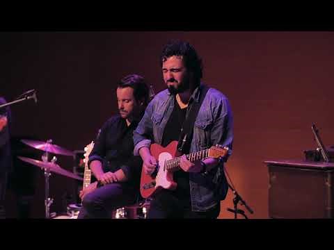 "Fire and Rain" - Live from Laurel Canyon performs James Taylor