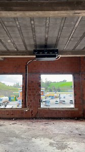 Installation système de climatisation centralisée réversible ATOM VRF pour une salle des fêtes #hvaclife #hvactechnician #HVAC #climatisation #design #technologie #technology #CVC #vrfsystem #algerie #Midea #airconditioning #villa | HVAC azazga