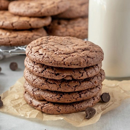 52K views · 124 reactions | Easy, delicious and soft, these Brownie Cookies are one of the most perfect additions to your dessert menu! Chocolatey, chewy and taste just like a brownie. Recipe: https://tornadoughalli.com/brownie-cookies/ | Tornadough Alli | Facebook