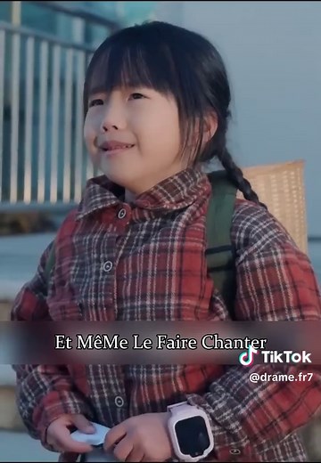La Petite Fille et le Secret de la Tombe - Drame Tragique