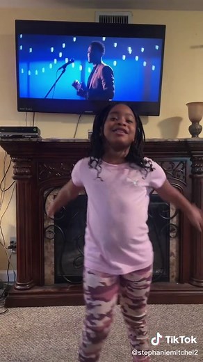 Stephanie Mitchell on TikTok