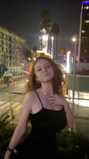 Francesca Capaldi on Instagram: "Ain’t no party like a rooftop party 🌃"