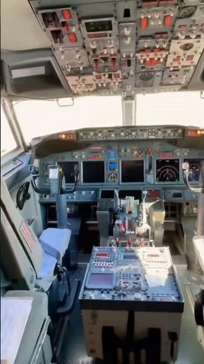 Airbus Vs Boeing Cockpit? 🤨✈️