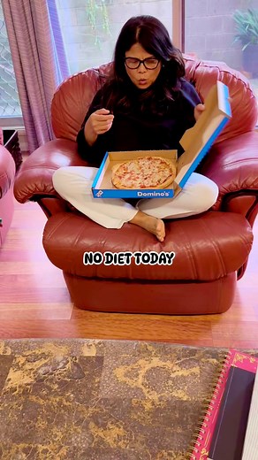 Life happens, pizza helps | Cyn