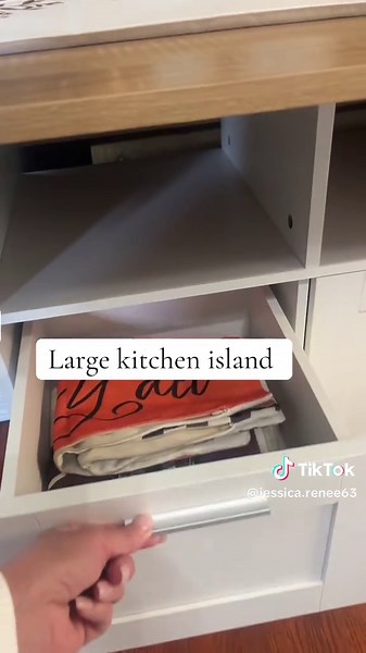#creatorsearchinsights #farmhouse #kitchen #tiktokshop #tiktokmademebuyit