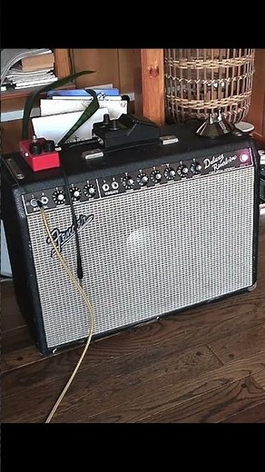Noodling Around on a 1966 Fender Deluxe Reverb
