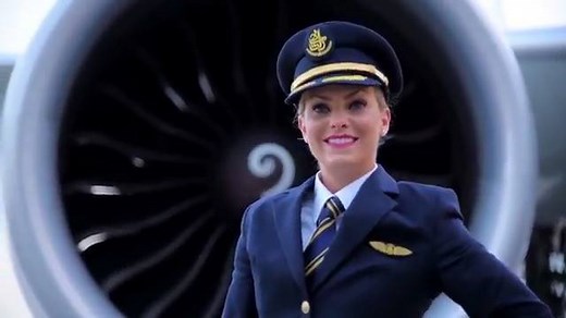 Meet pilot, Ashley Klinger. She's an Emirates Boeing 777 captain and a fashionista. | Lovin Dubai