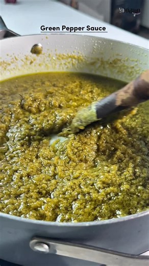 Come Let’s Cook! | Food Blog on Instagram: "Green Pepper Sauce 😍 What’s your favorite green pepper sauce combo ? 🔵Pepper Base Ingredients (Oil, Green Pepper, Green Scotch Bonnets, Spring Onions, Onions, Ginger, Garlic, Aniseed, Rosemary, Bay Leaves ) 🔵Seasoning (@Ongaghana Onga Beef Tablet, Salt) #greenpeppersauce #greenchilisauce #vamidanu #shito #greenchili #chili #explore #peppersauce #eatghana #chilisauce"