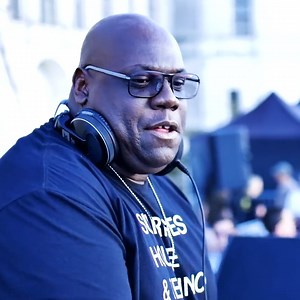 Regal vibes with Carl Cox from a castle for Cercle | EDM NOMAD
