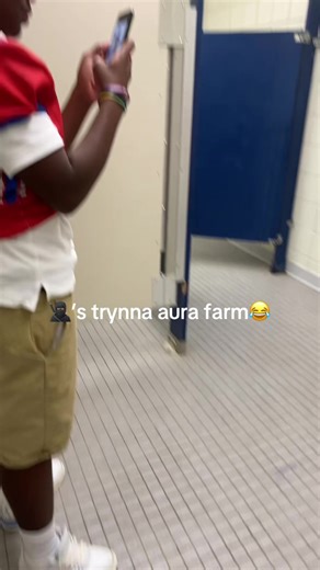 Capturing Ugly Moments in Funny Photography