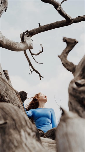 Eli from Russia ✌🏻 on Instagram: "Incredible! A journey through 78 regions in 3 minutes. It was a powerful, empowering, sometimes challenging, but such an epic journey. I love Russia and want peace in our country! I want people’s lives, their energy, and their resources to be used for good purposes! This is my greatest wish for this year. Wishing everyone happy holidays and that your wishes come true! 🇷🇺 Невероятно! Путешествие по 78 регионам за 3 минуты. Это был очень сильный, расширяющий, п