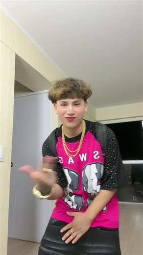 Estoy en vivo aqui 😍 @joshuaanlozaaoficial entren a mi live 😭💔😔 #joshua #joshuaanloza #joshuaanlozaa #joshuaanlozaaa #joshuaanlozaaaaaaaaaaa