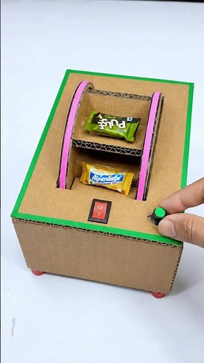 Cardboard Ka Kendy Machine Bana Diya | Science Project For 8th Class | Science Experiments #shorts