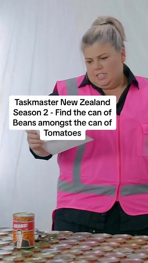NEVER OPEN CANS LIKE I DO TY #taskmaster #nz #davidcorreos #taskmasternz #tmnz #taskmasternewzealand #newzealand