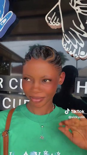 How to Create Finger Waves on Short Hair