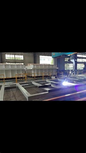 8-axis cantilever robotic welding intelligent workstation provides programming-free and teaching-free welding services in boiler factories. | Shaanxi Jingtai Cooperation Laser technology Co.,Ltd