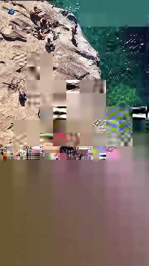 El Cajón del Azul 💙 El Bolsón 💚 Patagonia Argentina 🌄 En El Bolsón, 🏔 se encuentra el mágico Cajón del Azul. 💫 Cuenta la leyenda que un espíritu protector llamado "el azul" resguardaba un cofre lleno de tesoros en este hermoso cañón. 🌿 Con el tiempo, se convirtió en un refugio de paz y belleza natural, atrayendo a artistas y amantes de la naturaleza. 🌈 Hoy en día, es un destino turístico imperdible, con cascadas 🌊, ríos cristalinos 💦 y bosques frondosos. 🚶‍♀️ Disfruta de senderismo en 