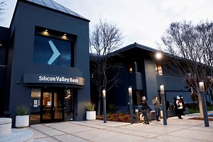 Fed faults Silicon Valley Bank executives, itself in bank failure