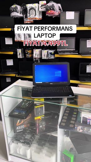 İ5 3210M/8 GB RAM/240 GB SSD/15.6 KURUMSAL LAPTOP Tertemiz Sorunsuz