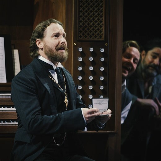 'Bubblingly ingenious production' - Telegraph 🎄 See our 'proper festive winner' (WhatsOnStage) in the Royal Shakespeare Theatre until 18 January only: https://www.rsc.org.uk/twelfth-night/ #TwelfthNight | Royal Shakespeare Company