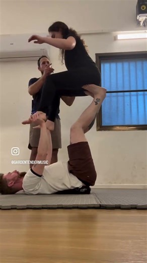 Join us for our first acroyoga class! #acroyoga #music