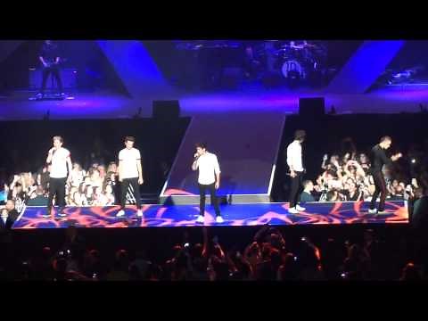 One Direction - Gotta Be You - Madison Square Garden