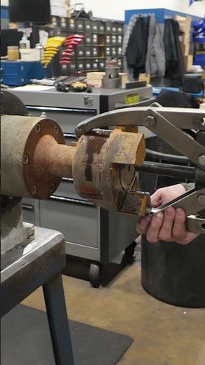 Concrete Pump Teardown Part 2 #pump #repair #mechanic
