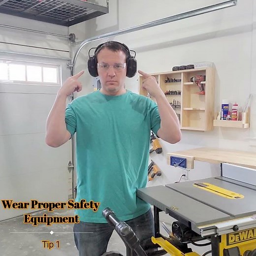 12 Table Saw Safety Tips | In 60 Seconds! #shorts