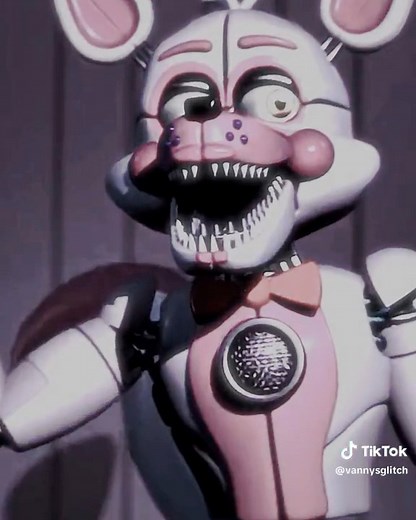 Five nights at Freddy’s Funtime foxy delivers! | Five Nights At Freddy's Entertainment