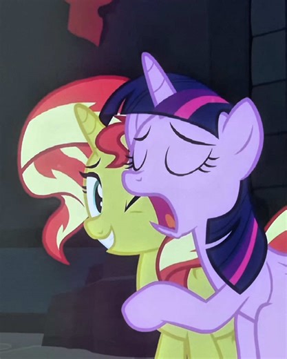 Exploring Sunset Shimmer's Moments in MLP