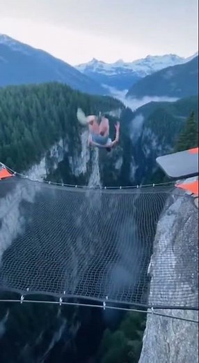 SHE TURNED FEAR INTO A PERFORMANCE 🔥