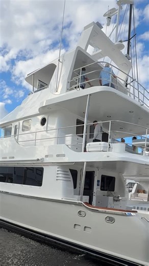 Boatmart on Instagram: "Step inside pure luxury! We’re giving you an inside look of the incredible @nordhavn_yachts 68 (N68) long-range yacht. This 68-foot vessel redefines opulence with its gourmet galley, spacious salon, and stunning woodwork. From the custom appliances to the plush seating, this yacht has it all! Check out more boats on Boatmart.com to find your own slice of luxury on the water! #boatmart #yachtlife #luxuryboat #megayachts #boattour #nordhavn"