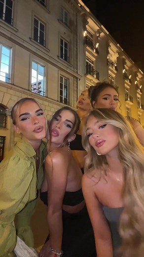 Lifestyle Vlog featuring Amber Jepson, Bethan Sowerby, and Stephanie Lam