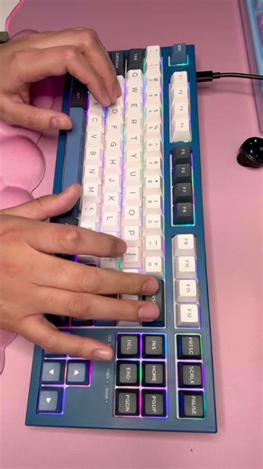 Keyboard ASMR featuring ‪@kemovekeyboar‬ #linkinbio #keyboardasmr #gamingkeyboard