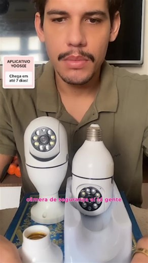 8177 Câmera De Segurança Fergusom Lâmpada Ip Wifi Com Visão Noturna Interna Externa App Yoosee Espiã 360º