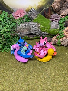 Angel and Stitch as dragons 🩷💙.Available for limited preorder this weekend on April 26th at 8amAEST for early access patreon members and at 9amAEST for the public at www.prismaticbrush.com...#liloandstitch #angelandstitch #stitchandangel #dragon #dragonart #dragons #dragonsofinstagram #cutedragon #littledragon #disneyfan #disneyfanart #disneyliloandstitch | Prismatic Brush