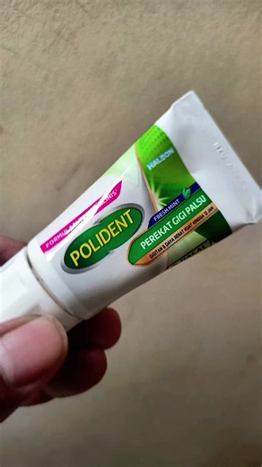 Polident Perekat Gigi Palsu Murah dan Berkualitas