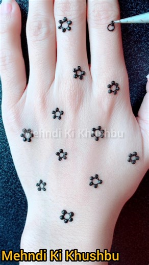 Easy Mehndi for Beginners | Simple Flower Back Hand Design #ramadanwithyoutube #shorts