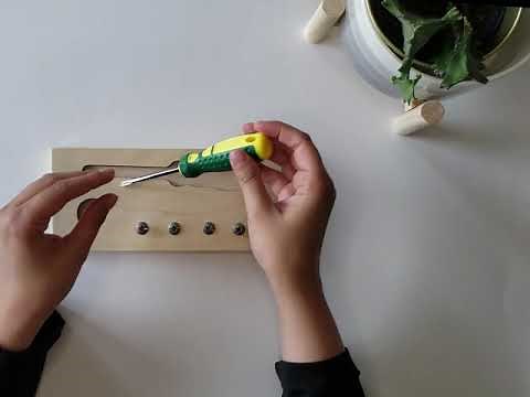 MONTESSORI MINUTE: USING A SCREWDRIVER for ages 2.5 -3 years old